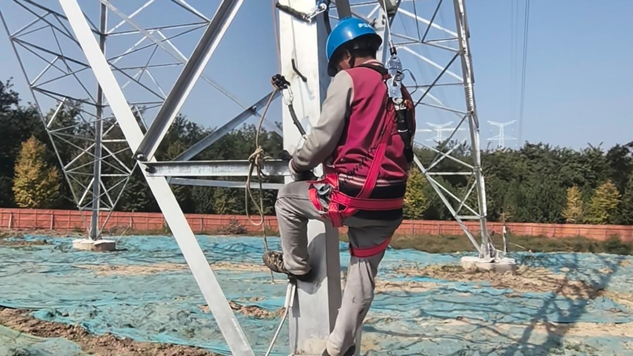 智能安全帶.jpg 智能安全帶.jpg